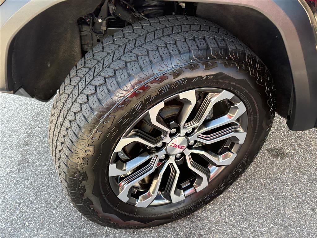 2024 GMC Canyon Denali