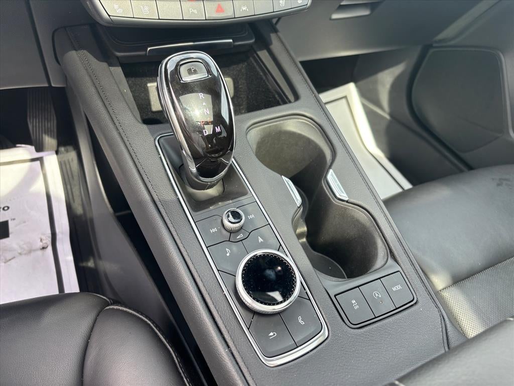 2020 Cadillac XT4 AWD Premium Luxury