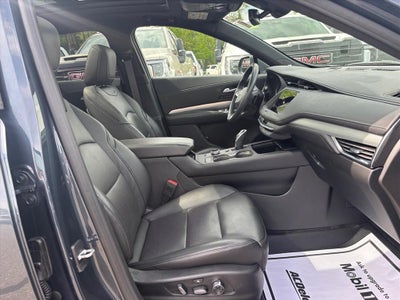 2020 Cadillac XT4 AWD Premium Luxury