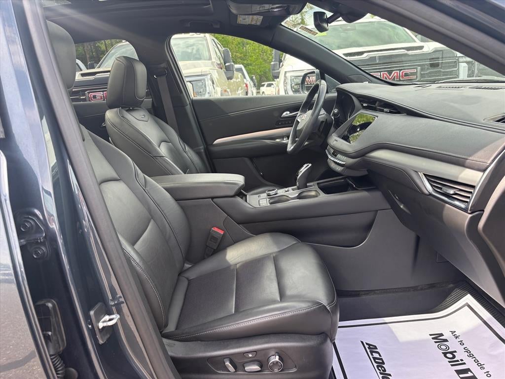 2020 Cadillac XT4 AWD Premium Luxury