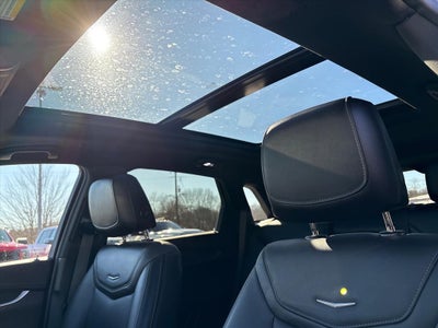 2022 Cadillac XT5 Premium Luxury