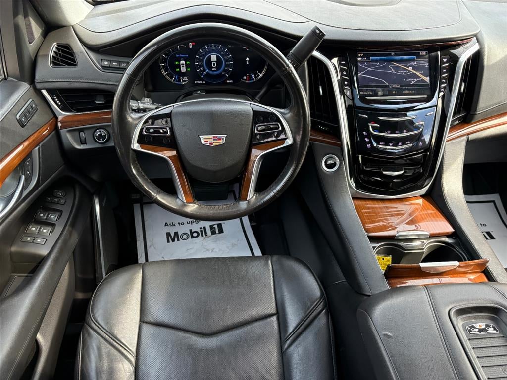 2018 Cadillac Escalade Luxury