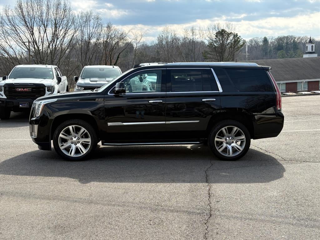 2018 Cadillac Escalade Luxury