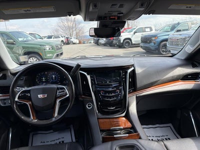 2018 Cadillac Escalade Luxury