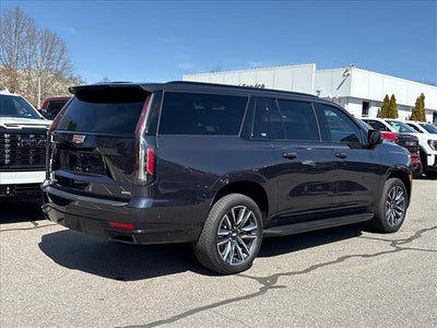 2024 Cadillac Escalade ESV Sport