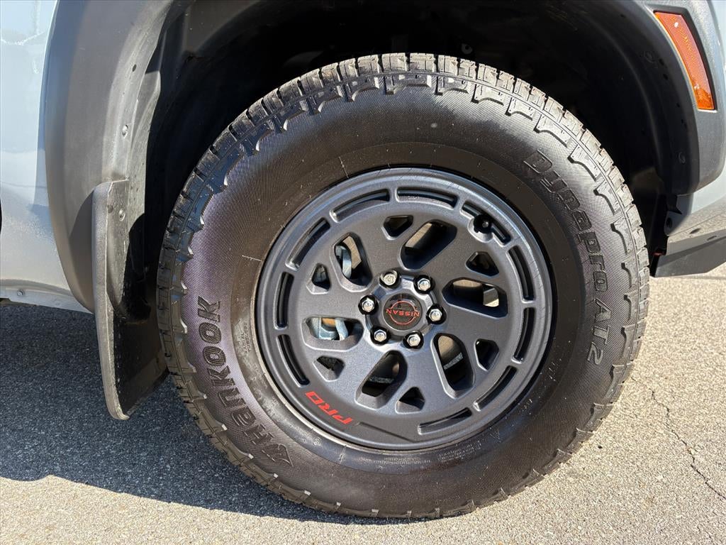 2025 Nissan Frontier Crew Cab PRO-4X 4x4