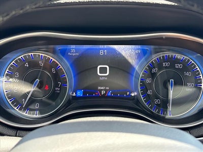 2022 Chrysler 300 S