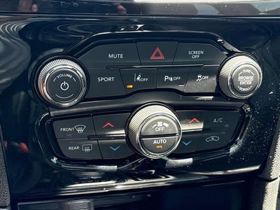 2022 Chrysler 300 S
