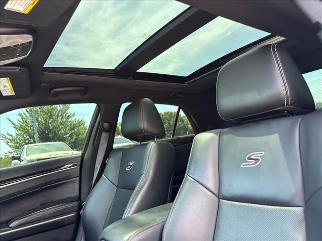 2022 Chrysler 300 S
