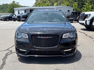 2022 Chrysler 300 S