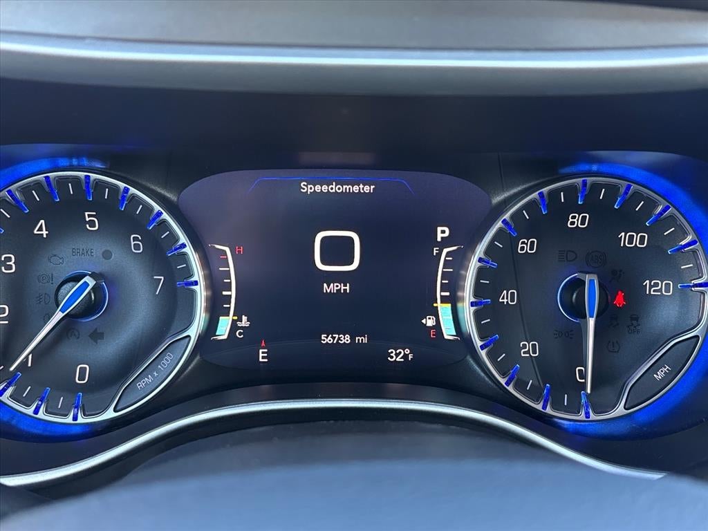 2024 Chrysler Pacifica Touring L