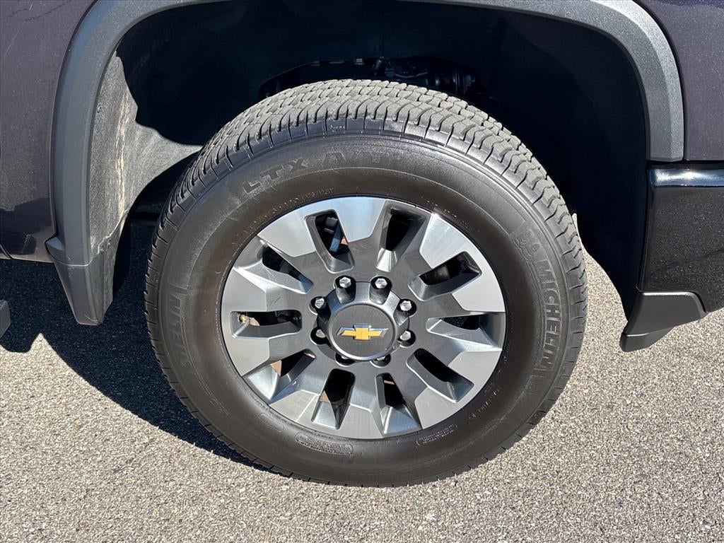 2024 Chevrolet Silverado 2500 HD Custom