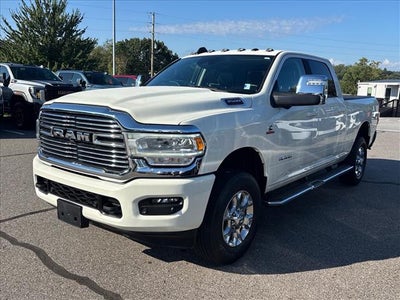 2024 RAM 3500 Laramie Crew Cab 4x4 6'4" Box