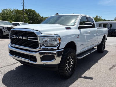 2022 RAM 2500 Big Horn Crew Cab 4x4 8' Box