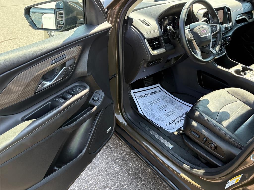 2023 GMC Terrain Denali