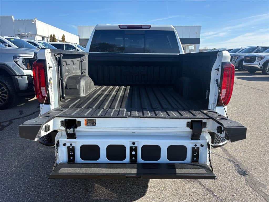 2022 GMC Sierra 1500 Limited SLT