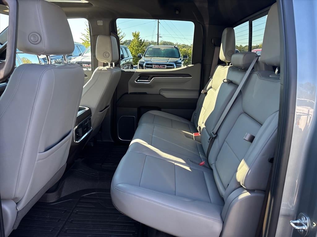 2024 GMC Sierra 1500 SLT - Photo 21