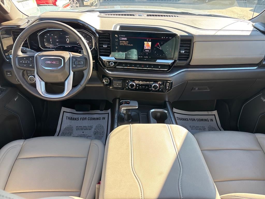 2024 GMC Sierra 1500 SLT