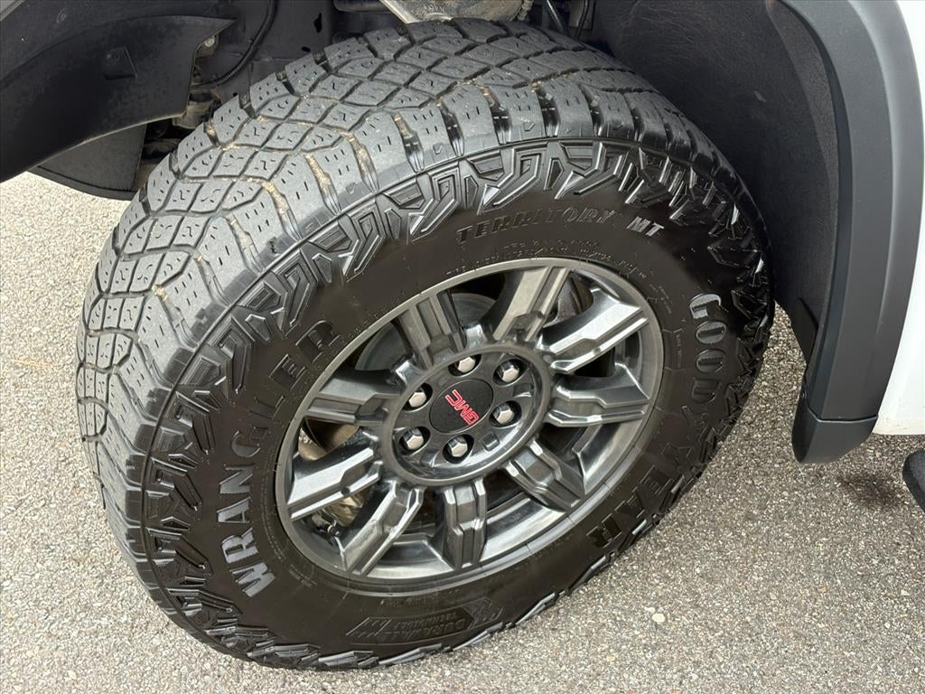 2024 GMC Sierra 1500 AT4X