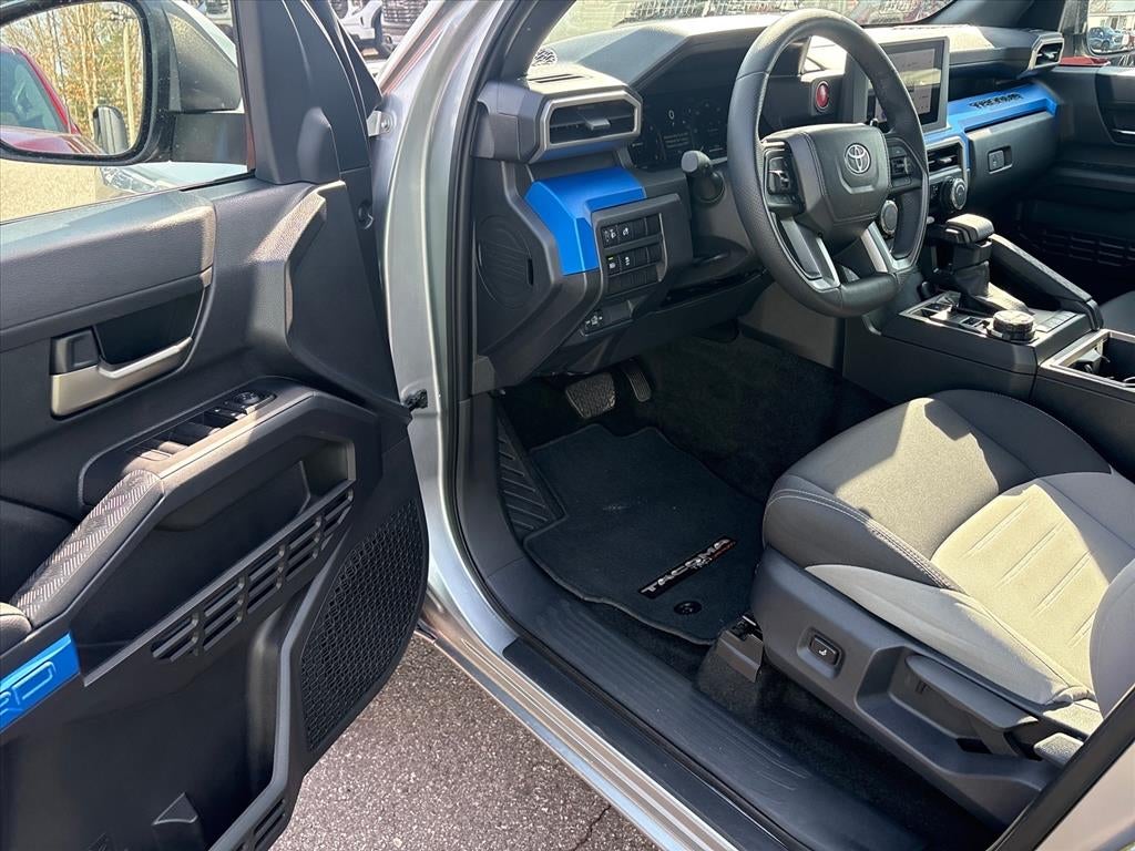 2025 Toyota Tacoma 4WD SR