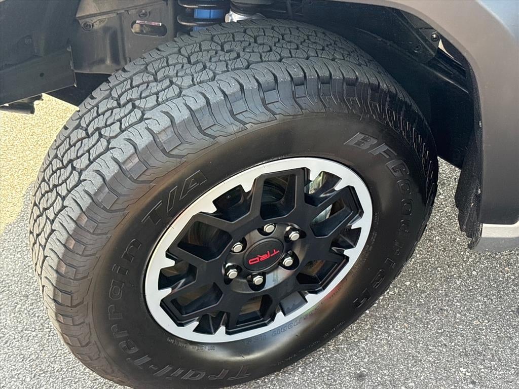 2025 Toyota Tacoma 4WD SR