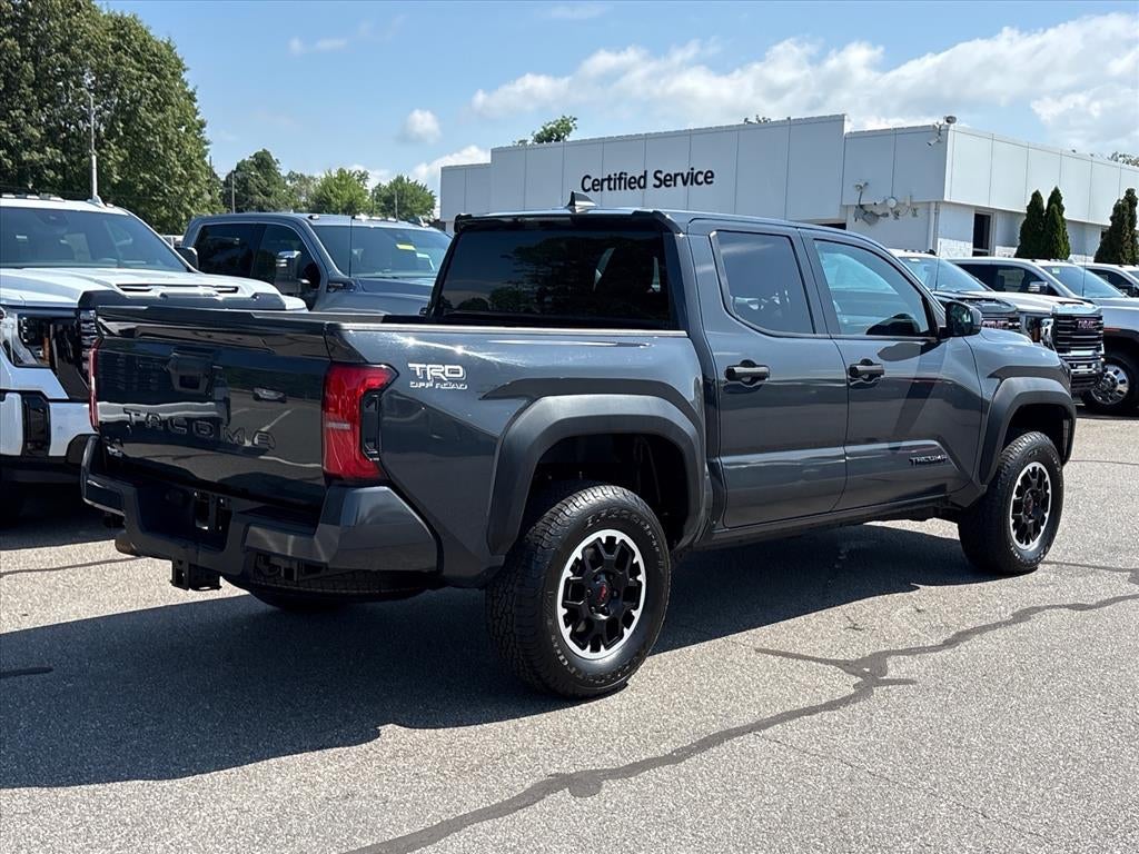 2024 Toyota Tacoma 4WD SR5