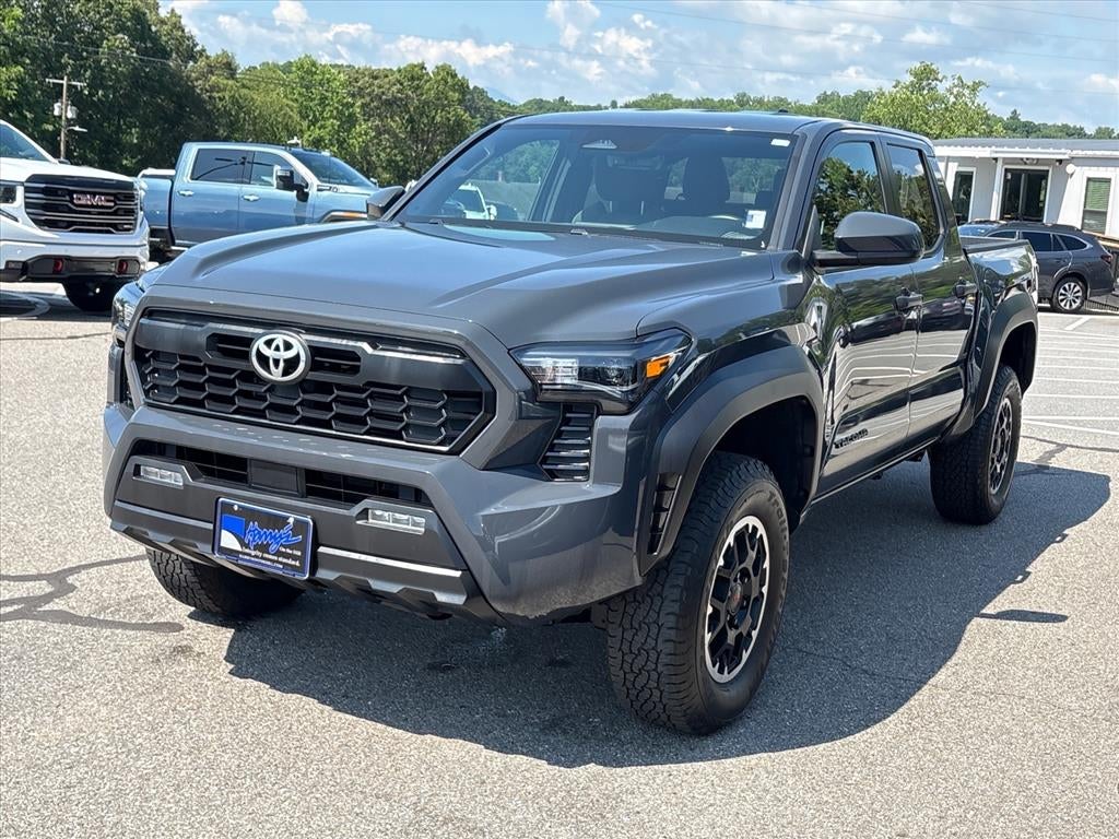 2024 Toyota Tacoma 4WD SR5