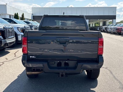 2024 Toyota Tacoma 4WD SR5