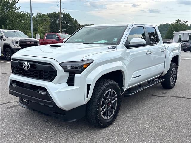 2024 Toyota Tacoma Hybrid TRD Sport 4WD