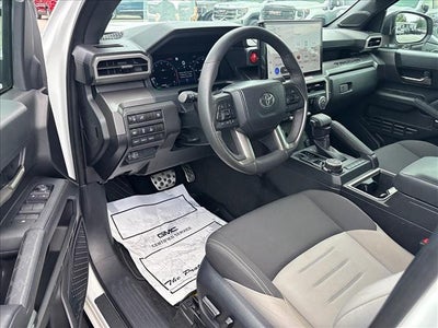 2024 Toyota Tacoma Hybrid TRD Sport 4WD