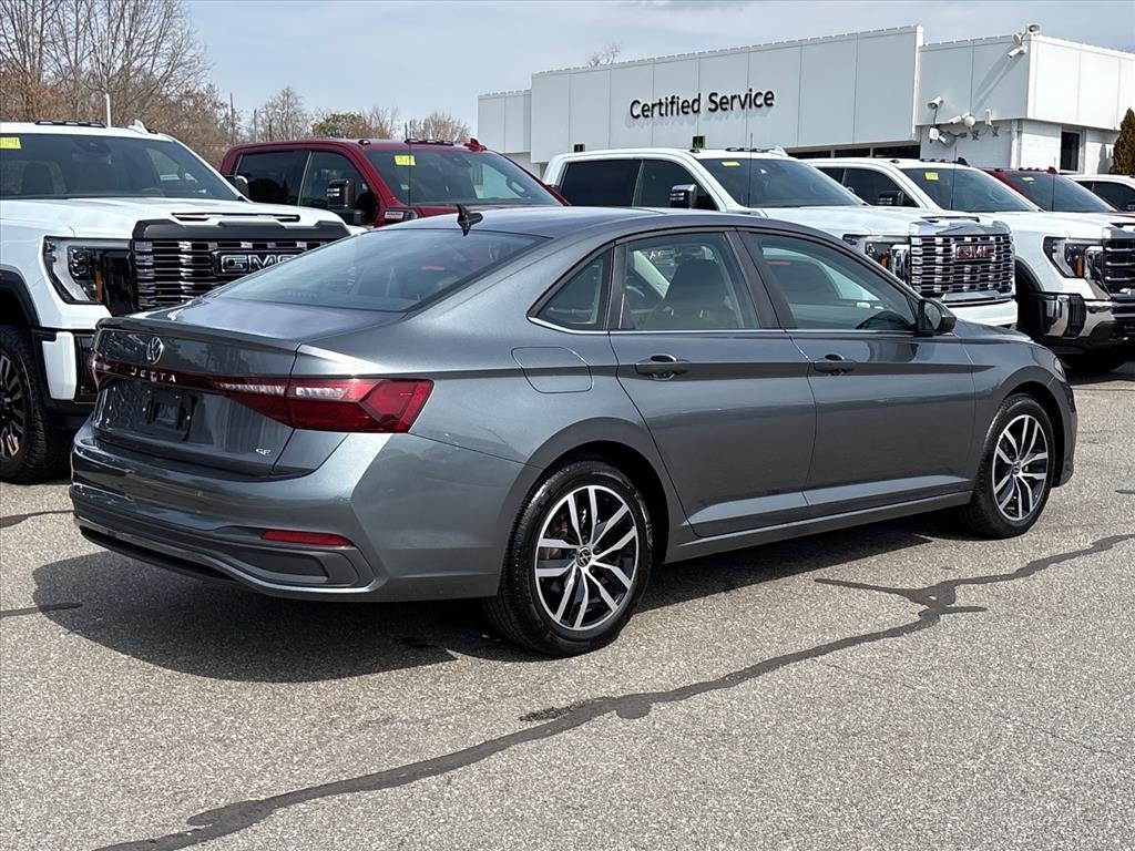 2025 Volkswagen Jetta 1.5T SE