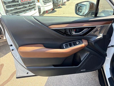2022 Subaru Outback Touring