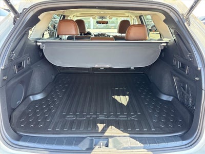 2022 Subaru Outback Touring