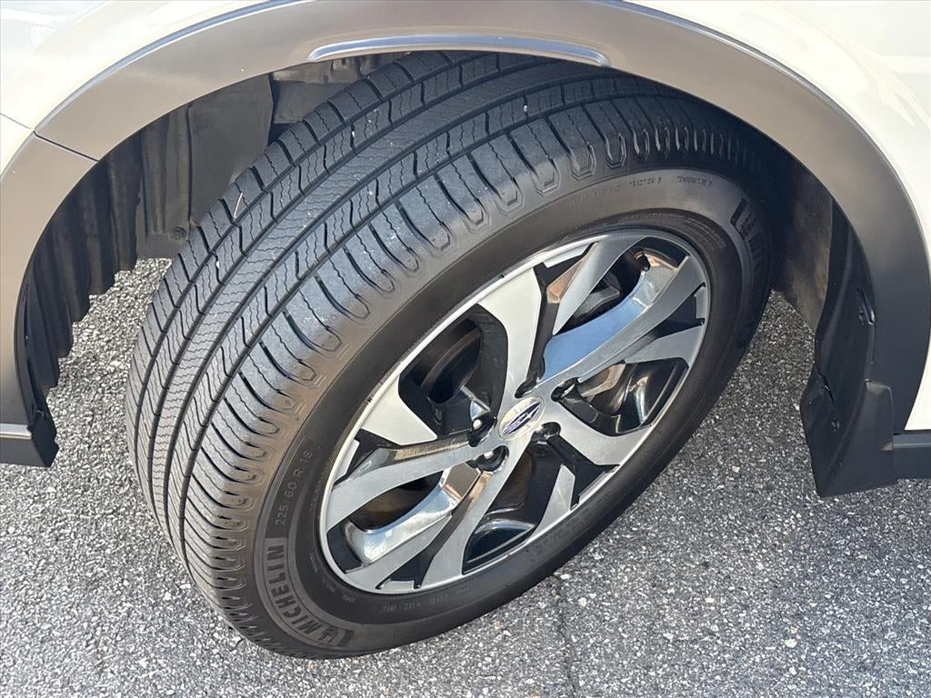2022 Subaru Outback Touring