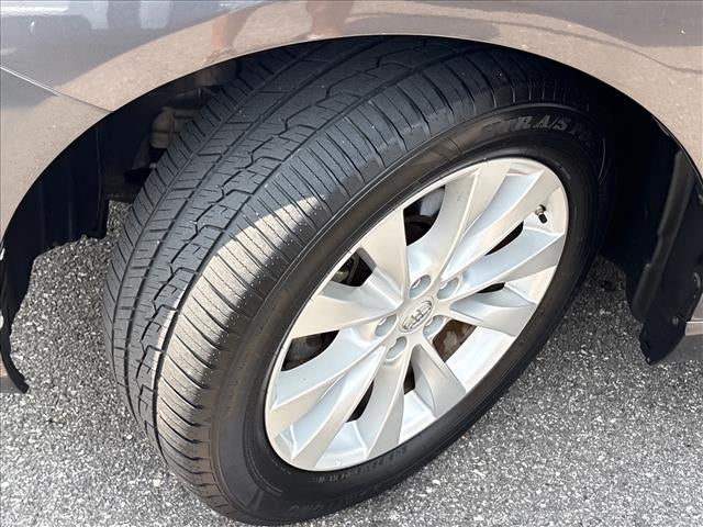 2014 Toyota Venza LE