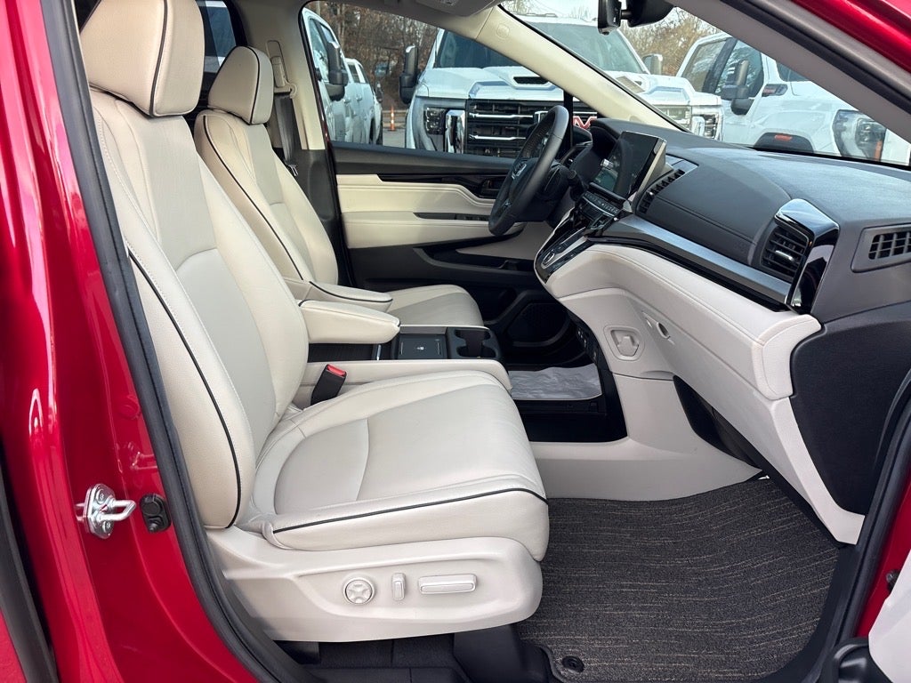 2025 Honda Odyssey Touring