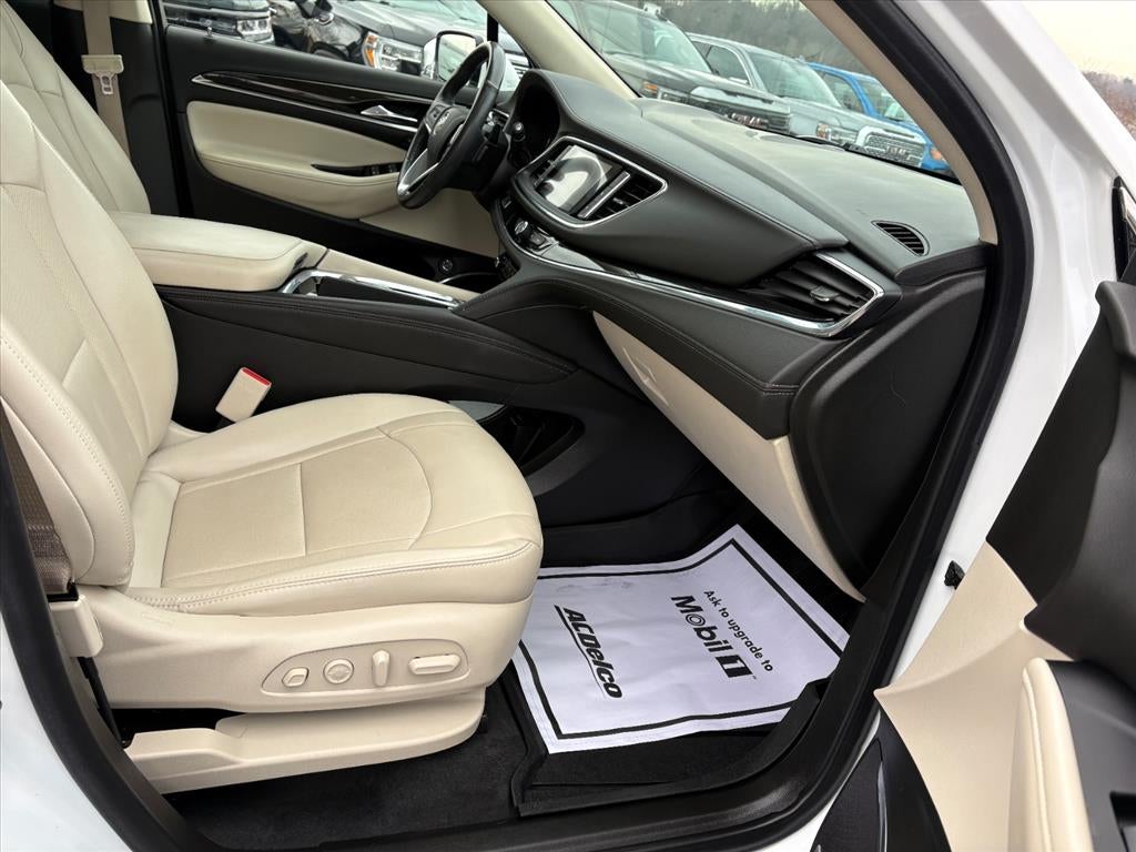 2023 Buick Enclave Premium