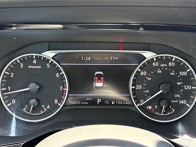 2023 Nissan Pathfinder SL 4WD