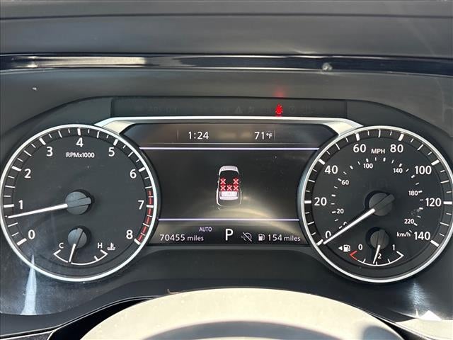 2023 Nissan Pathfinder SL 4WD
