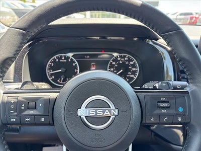 2023 Nissan Pathfinder SL 4WD