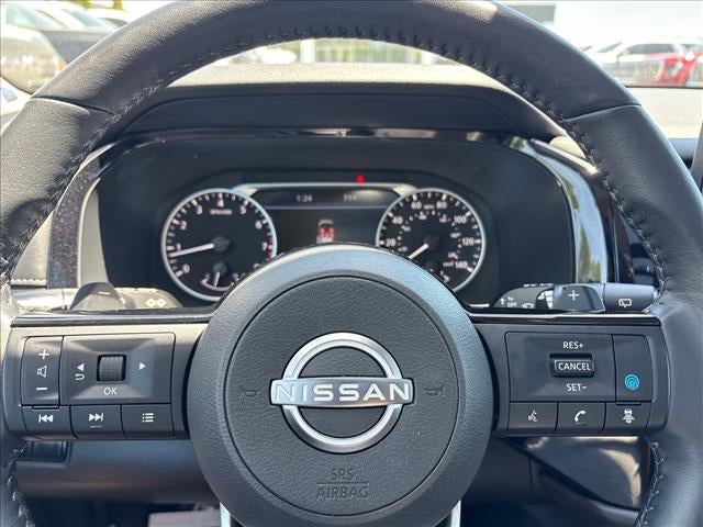2023 Nissan Pathfinder SL 4WD