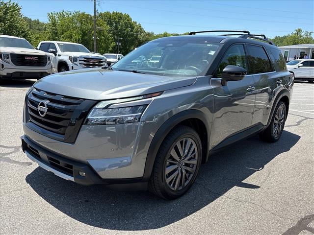 2023 Nissan Pathfinder SL 4WD
