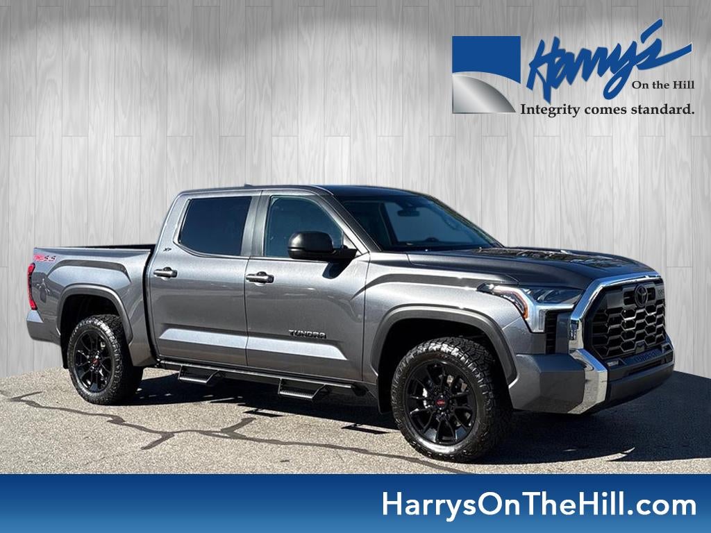 2024 Toyota Tundra 4WD SR5