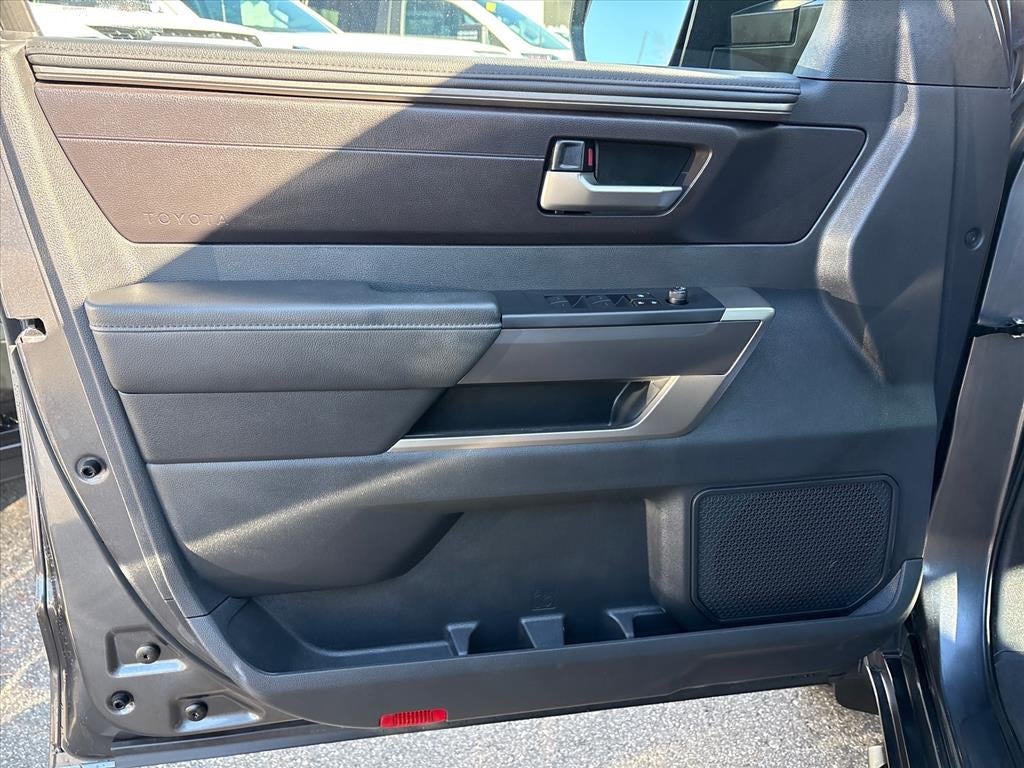 2024 Toyota Tundra 4WD SR5