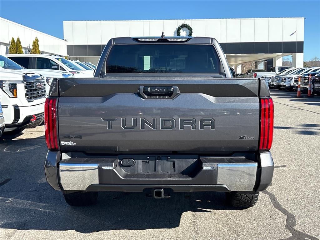 2024 Toyota Tundra 4WD SR5