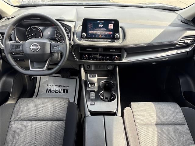 2025 Nissan Rogue SV FWD