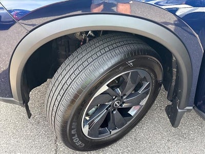 2025 Nissan Rogue SV FWD