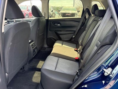 2025 Nissan Rogue SV FWD