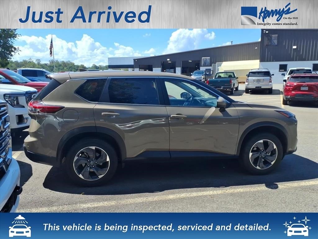 2025 Nissan Rogue SV