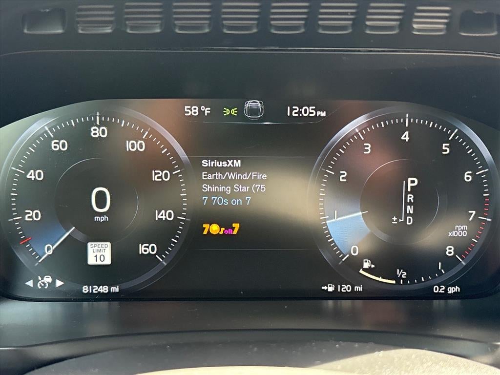 2020 Volvo XC90 T6 Momentum 6 Passenger